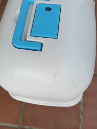 Arenero para gato con tapa