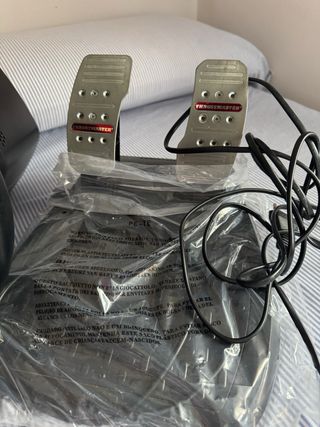 Volante Thrustmaster T248 + Pedali T-300