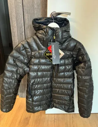 Chaqueta Norrøna Gore-Tex Pro Plumón 850 cuins