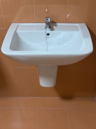 2 Lavabos Gala con grifos