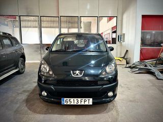 Peugeot 1007