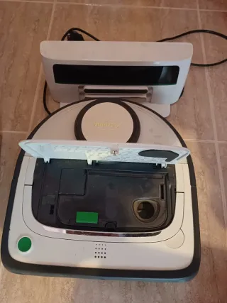 Vorwerk Kobold VR300 Robot Aspirador