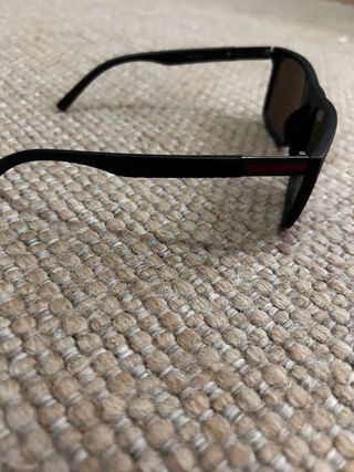 Gafas de sol hombre negras y azules