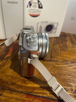 Fotocamera Olympus Pen E-PL8