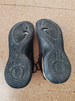 Nike Kyrie Flytrap II Zapatillas Baloncesto