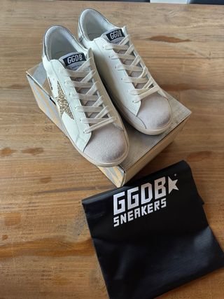 Golden Goose Superstar Blanco y Dorado