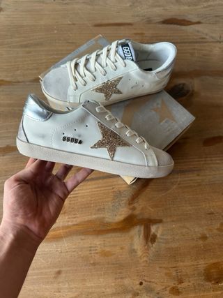 Golden Goose Superstar Blanco y Dorado