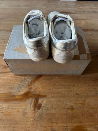 Golden Goose Superstar Blanco y Dorado