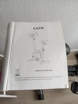 Bicicleta estática - Le falta carcasa.