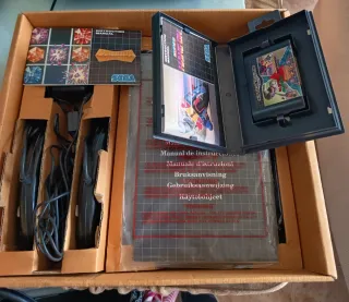 Console Sega Mega Drive con Sonic