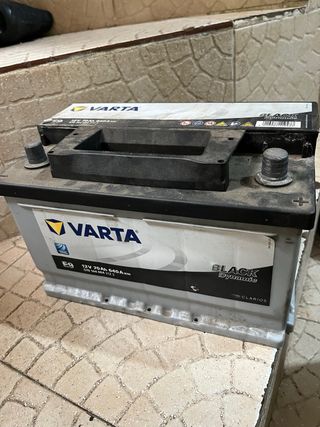 Batería Varta Black Dynamic 12V 70Ah