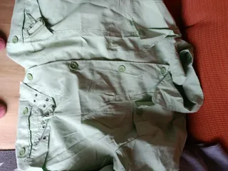 Gabardina verde mujer