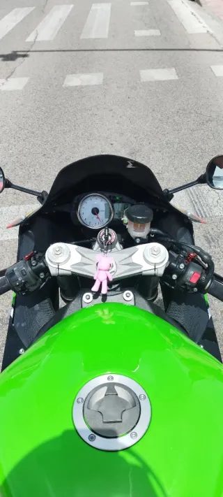 Kawasaki Ninja ZX6R