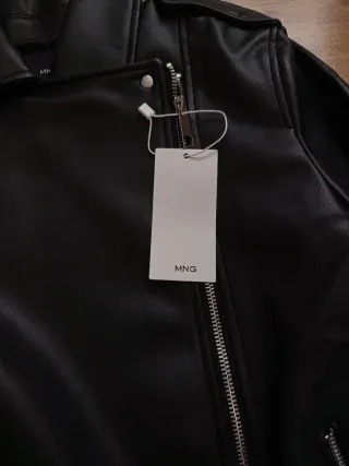 Cazadora Biker Efecto Piel Negra