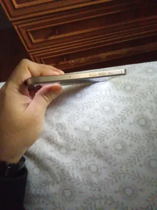 iPhone 16 Pro Como Nuevo NEGOCIABLE