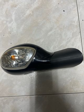 Espejo derecho Kymco