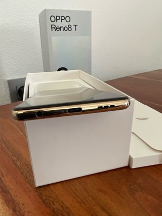 Oppo Reno8 T Arancione