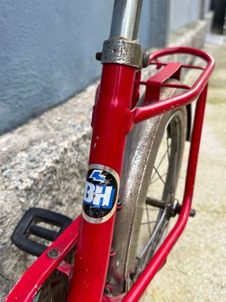 Bicicleta BH infantil roja clásica