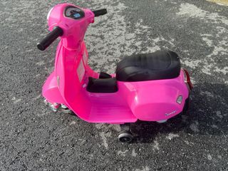 Mini Vespa Eléctrica Infantil Rosa
