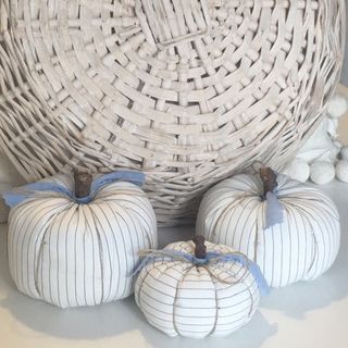 3 Calabazas de tela hechas a mano rayas azules