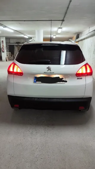 Peugeot 2008 2014