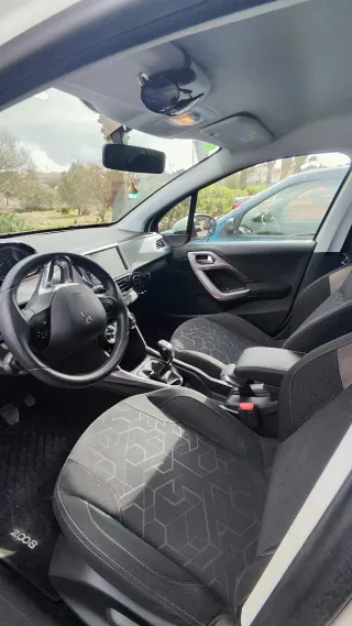 Peugeot 2008 2014