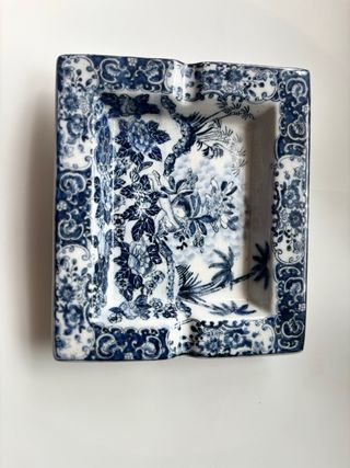 Cenicero porcelana Adele Carey antiguo