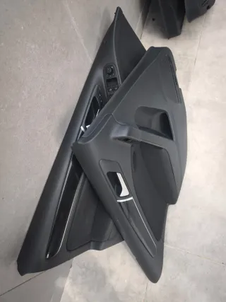 Paneles Puertas VW Golf 6