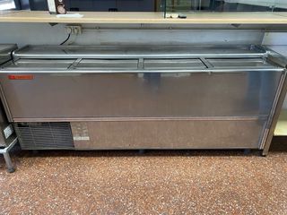 Botellero industrial 4 puertas