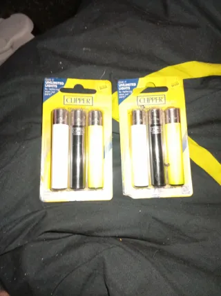 Confezione da 2 accendini Clipper