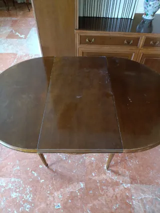 Mesa redonda ampliable de madera