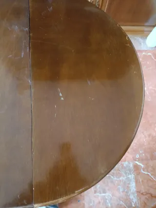 Mesa redonda ampliable de madera