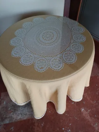 Mesa redonda ampliable de madera