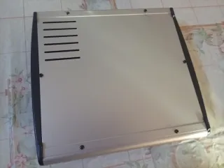 Mesa de Mezclas Behringer UB1202