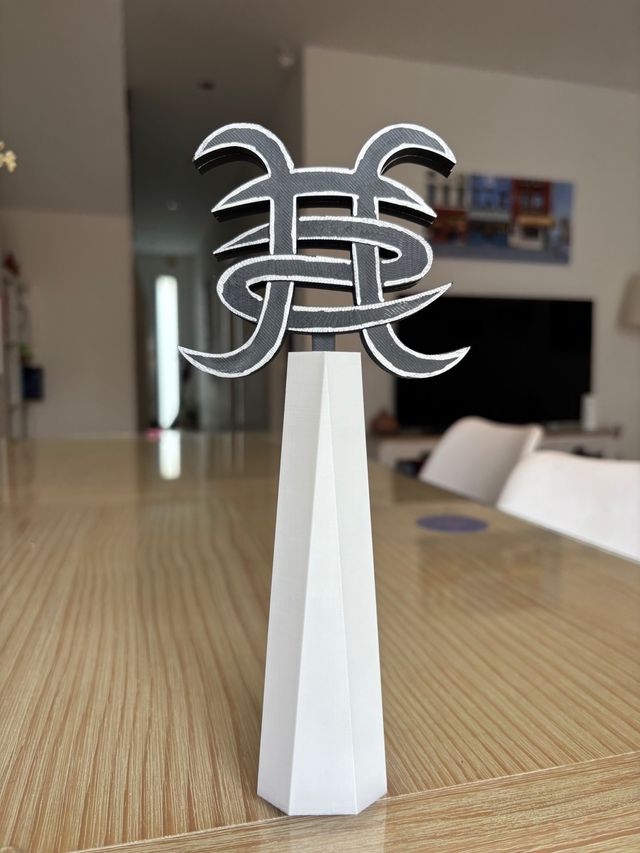 Réplica Monumento Héroes del Silencio