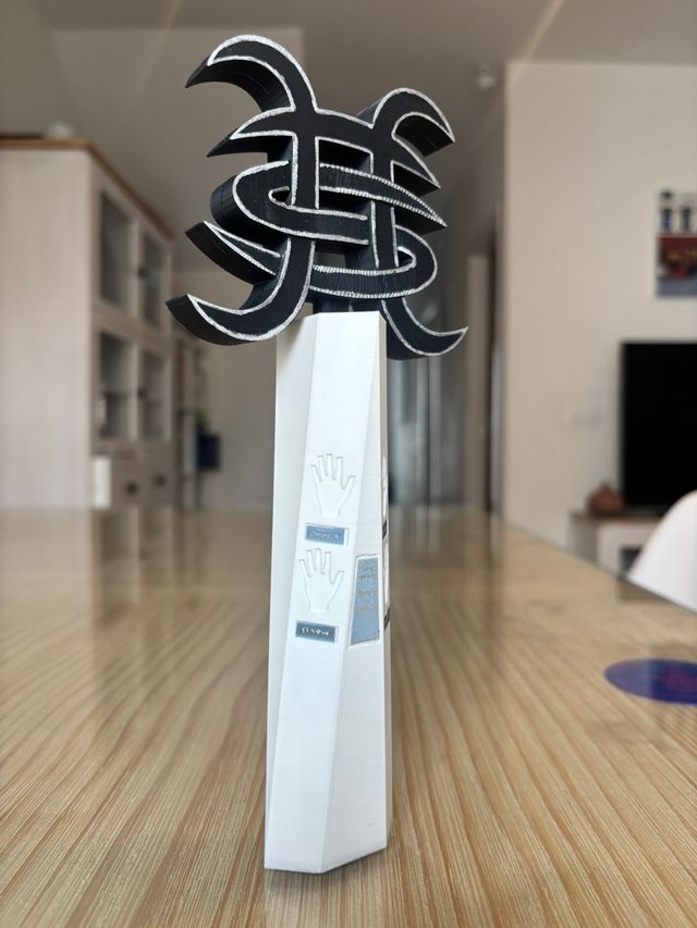 Réplica Monumento Héroes del Silencio