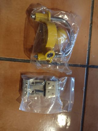 Antirrobo y Sujeta Matrícula Remolque