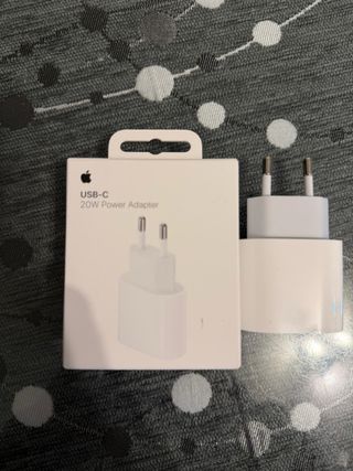 Cargador Apple USB-C 20W