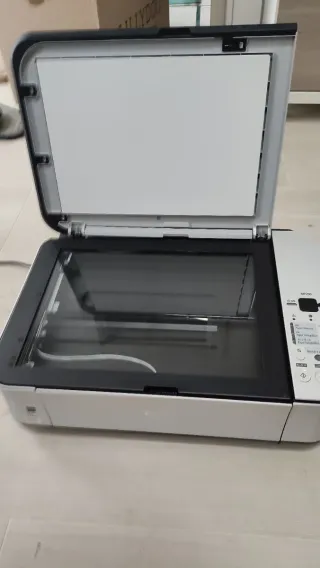 Impresora Canon Multifunción Blanca MP250