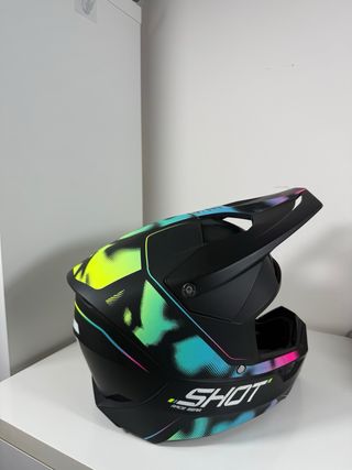 Casco Motocross SHOT Race Gear