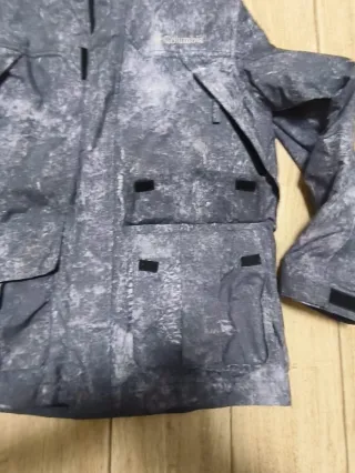 Chaqueta Columbia Talla M Niño Gris