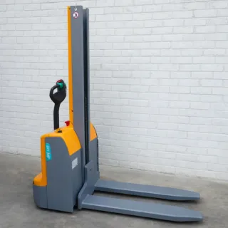 Apilador Eléctrico Monomástil