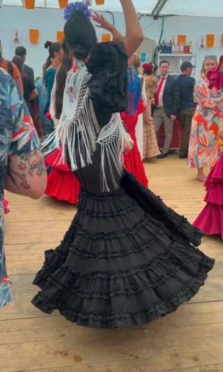 Traje de flamenca negro