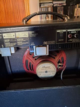 Bugera V22 Amplificador Guitarra Vintage