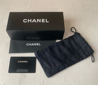 CHANEL/ Caja, funda para gafas.