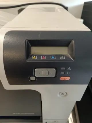 Impresora HP Color LaserJet CP5225