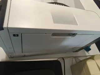 Impresora HP Color LaserJet CP5225