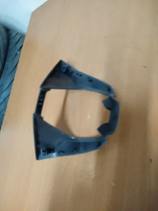 Embellecedor Honda Forza