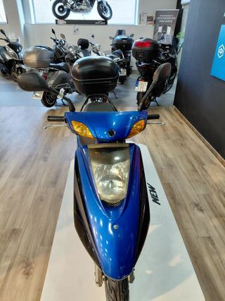 Yamaha Vity 125cc Scooter Automática