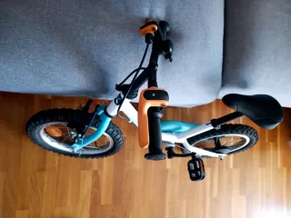 Bicicleta infantil 14 BTWIN (venta en persona)